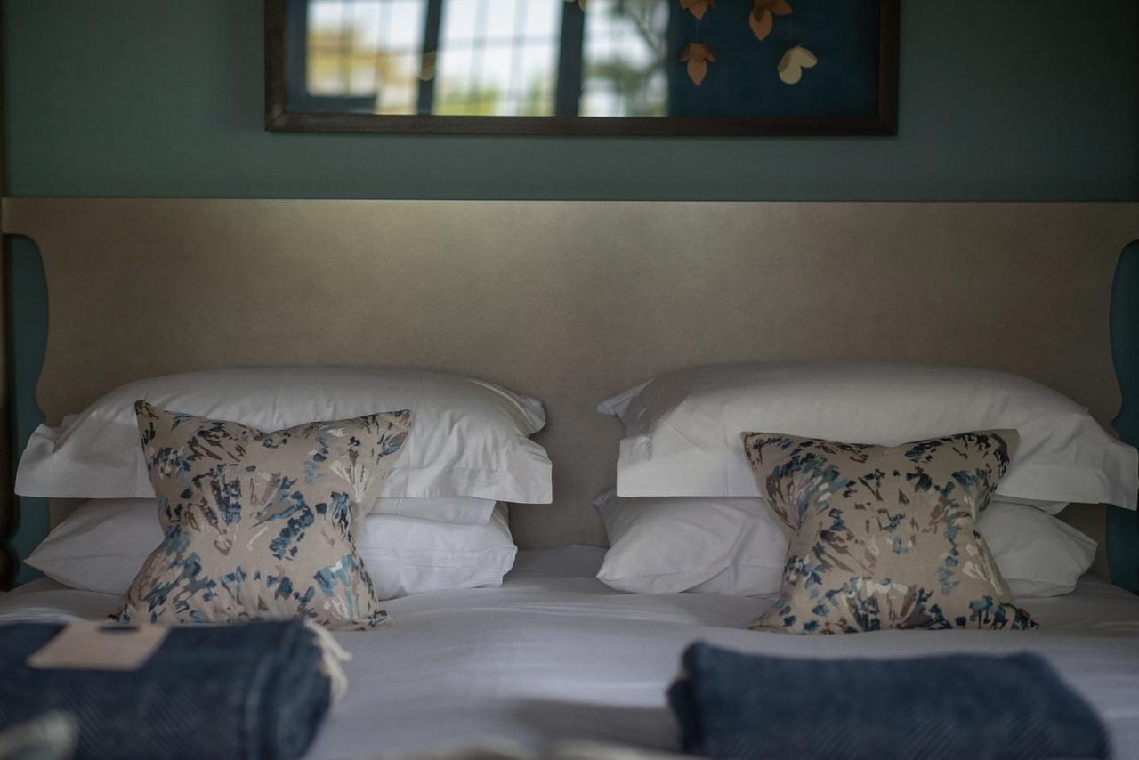 Hogarths Stone Manor Hotel